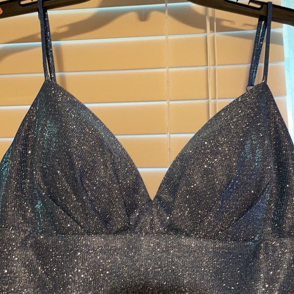 Junior Sized Party Dress (Size 9/10) - Picture 4 of 5